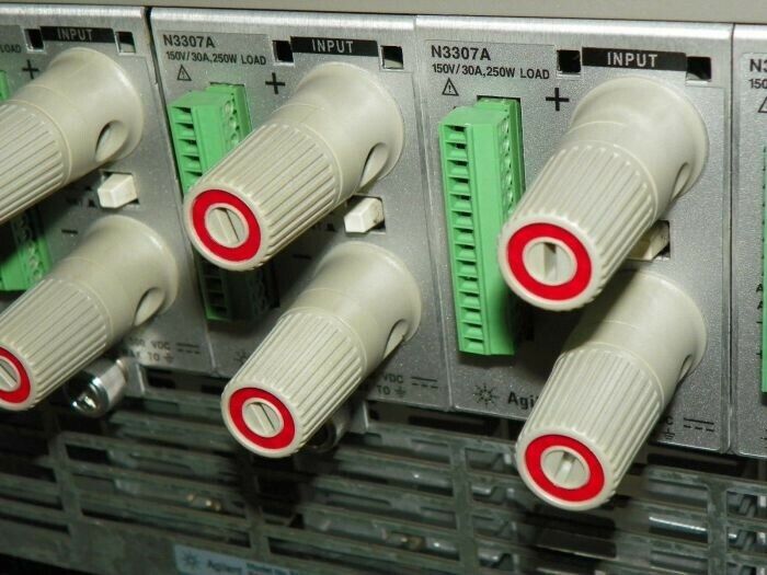 AGILENT HP N3307A DC LOAD MODULE 3-150V, 30A, 250W dc **3 in stock** for N3300A AGILENT HP N3307A DC LOAD MODULE 3-150V, 30A, 250W dc **3 in stock** for N3300A